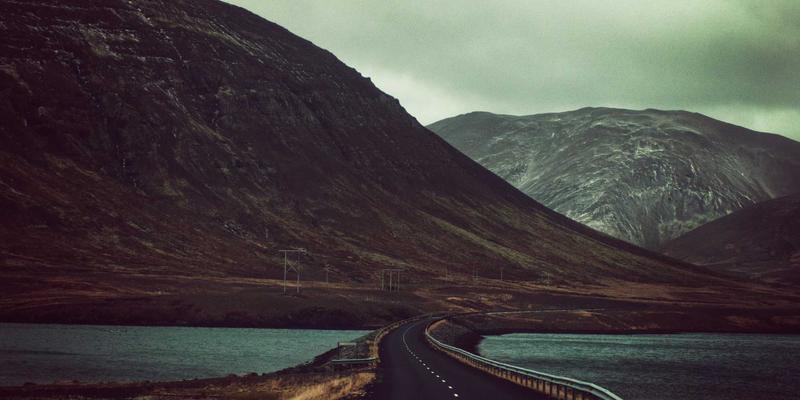 供应链视角下的河南西亚进出口贸易格局与出口竞争力深度分析