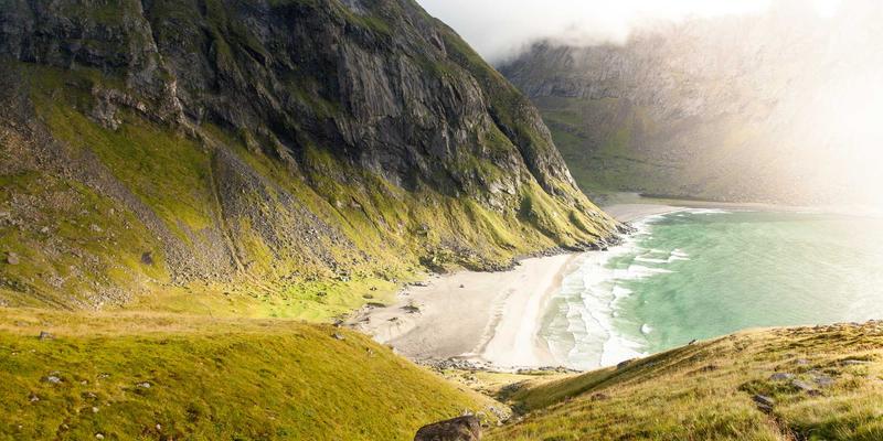 后疫情时代河南西亚的韧性供应链建设：应对全球贸易中断的中国出口新范式